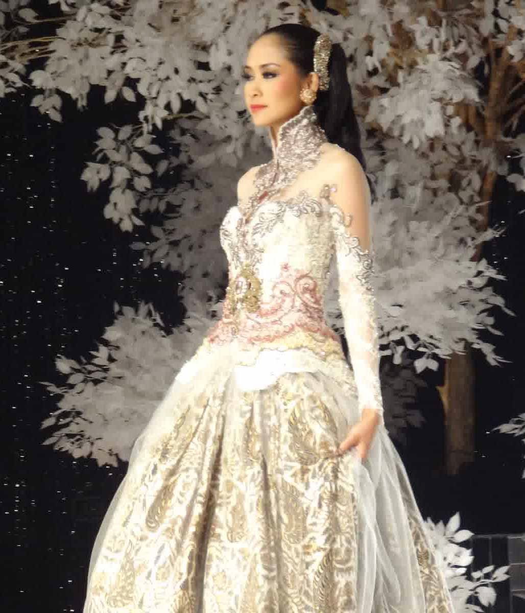 Model Kebaya Pengantin Terbaru 2019 Kumpulan Model Model Kebaya Pengantin Terbaru 2019 Kumpulan Model