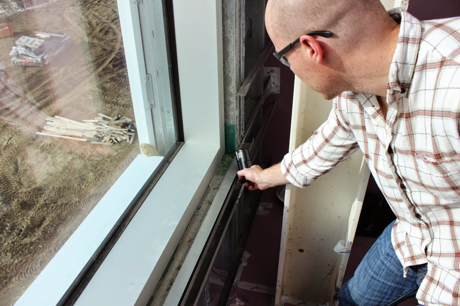 Air Barrier Testing (ASTM E1827 and ASTM E779)