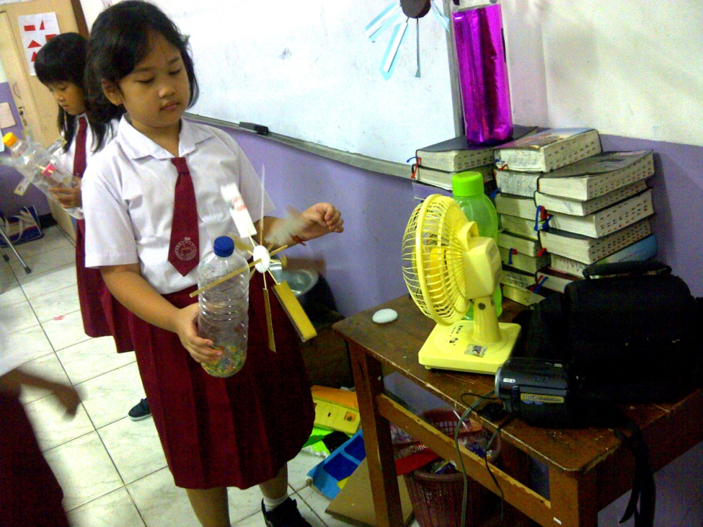 ADOPT A SCHOOL SD Harapan Lestari (Periode Jan Maret 2012)