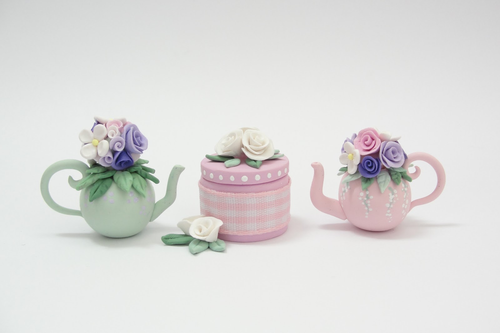 shabby chic miniatures