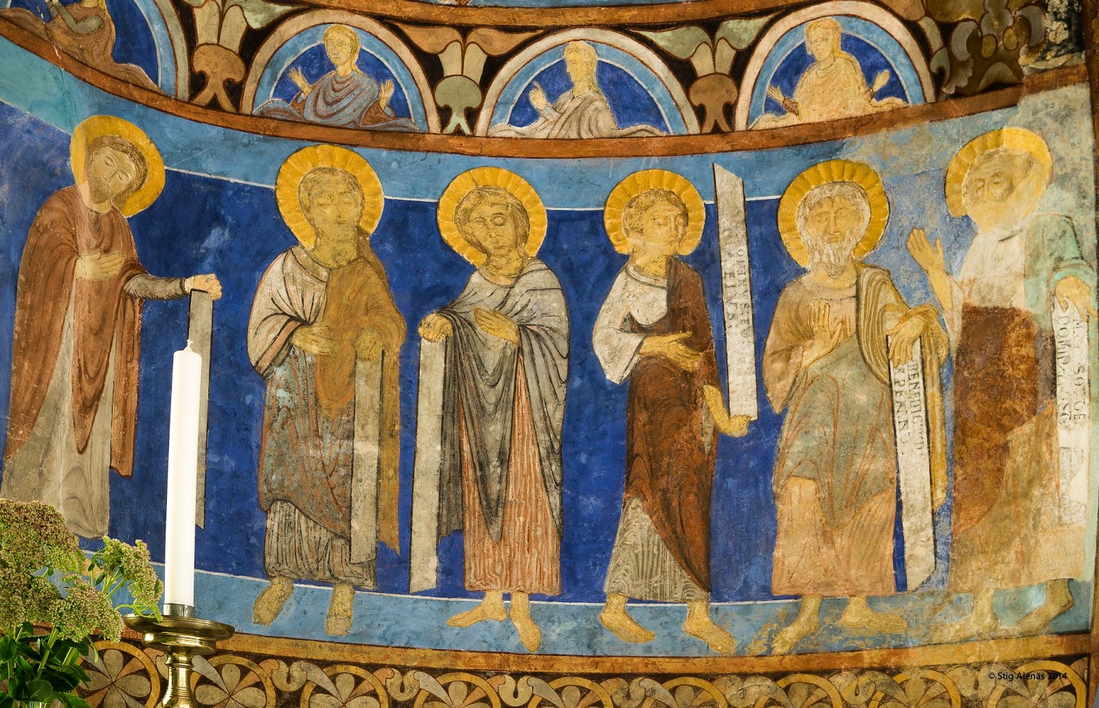 church, barefoot, byzantine, halo, stucco, apse, ultramarine, disciples, fresco, illustrative