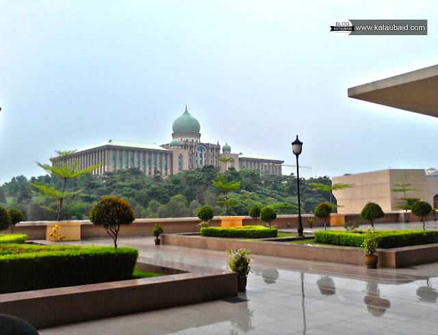 CRUISE TASIK PUTRAJAYA CRUISE TASIK PUTRAJAYA
