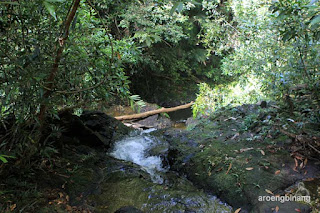 gunung tajam belitung