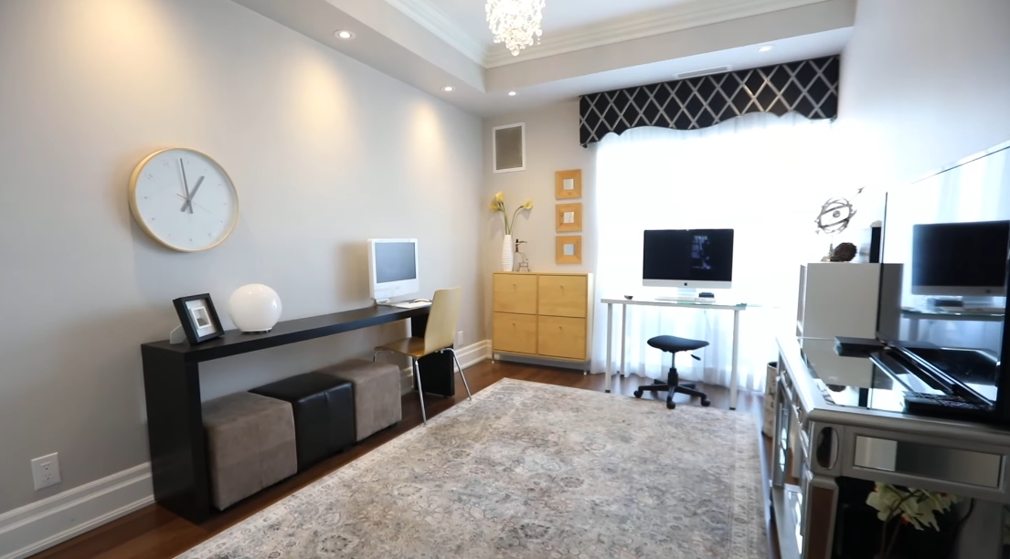 Tour 35 Baker Hill Blvd #305, Stouffville, ON vs. 15 Interior Design Photos
