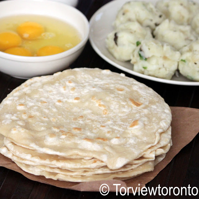 Potato frankie Murtabak