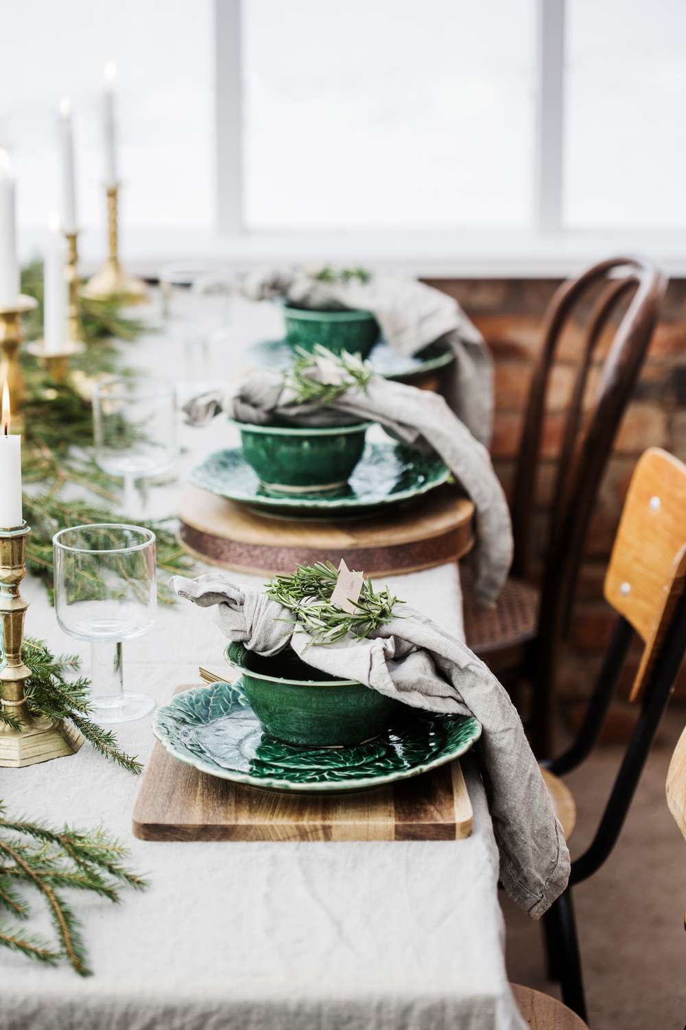 Noël 2016 / inspirations #5 / une table dressée dans une serre ...
