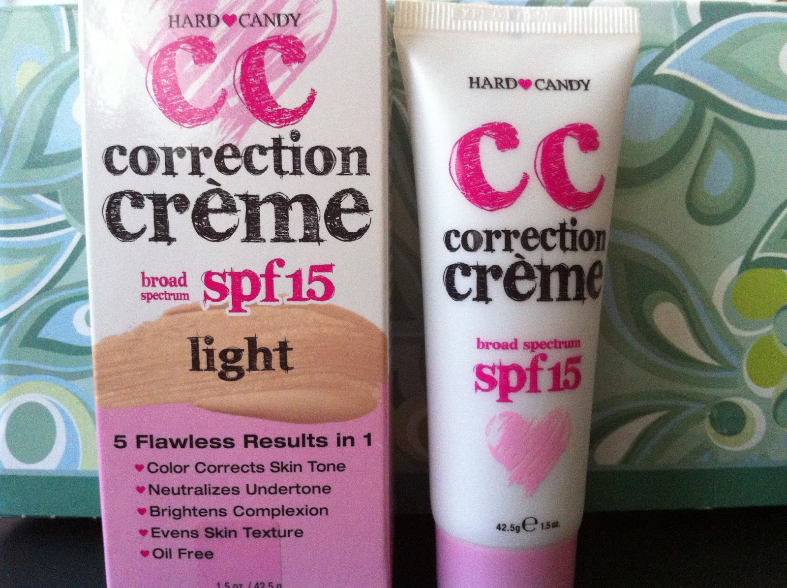 schoolgirl101's Beauty Blogs Review Hard Candy CC Creme (Light)