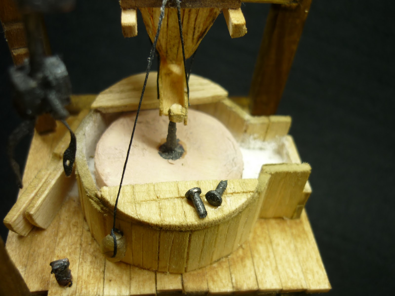modelismo artesanal en madera: Molino Hidráulico de eje vertical