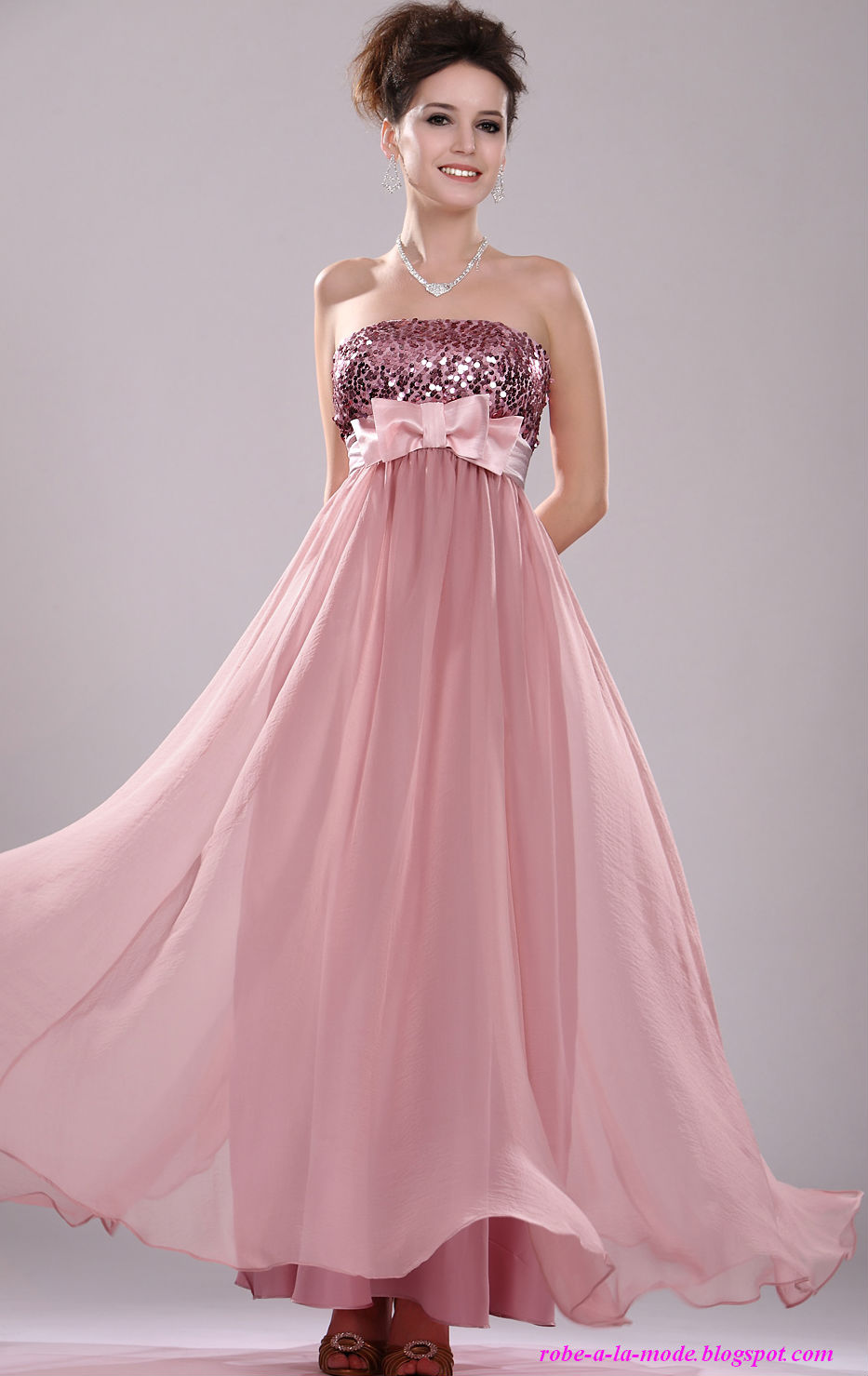 Robes A La Mode: robe de soirée longue H