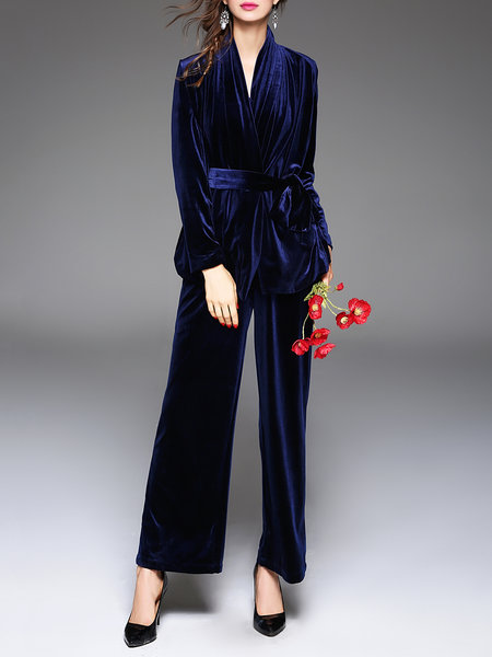 https://www.stylewe.com/product/blue-plain-velvet-surplice-neck-two-piece-elegant-jumpsuit-with-belt-80163.html