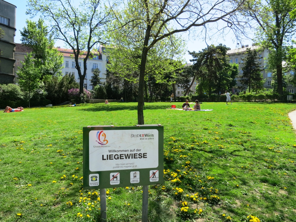 Wiener Spaziergänge Frühlingsspaziergang im Schubertpark