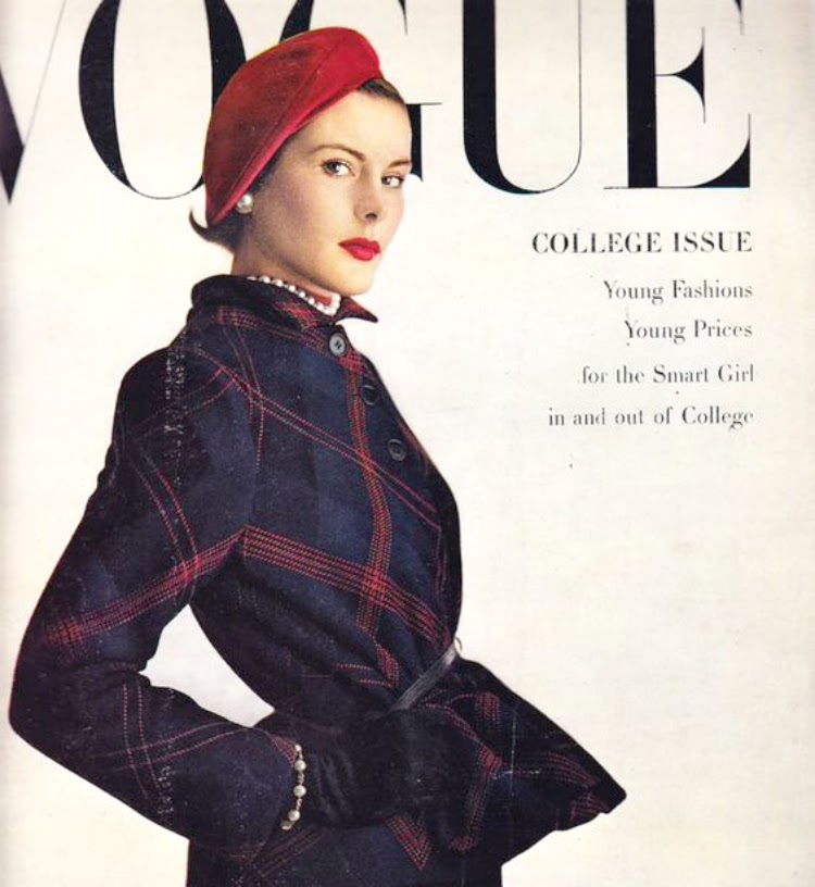 A Vintage Nerd, Beret Fashion, How to wear a beret, Vintage Beret, Retro Fashion Blog