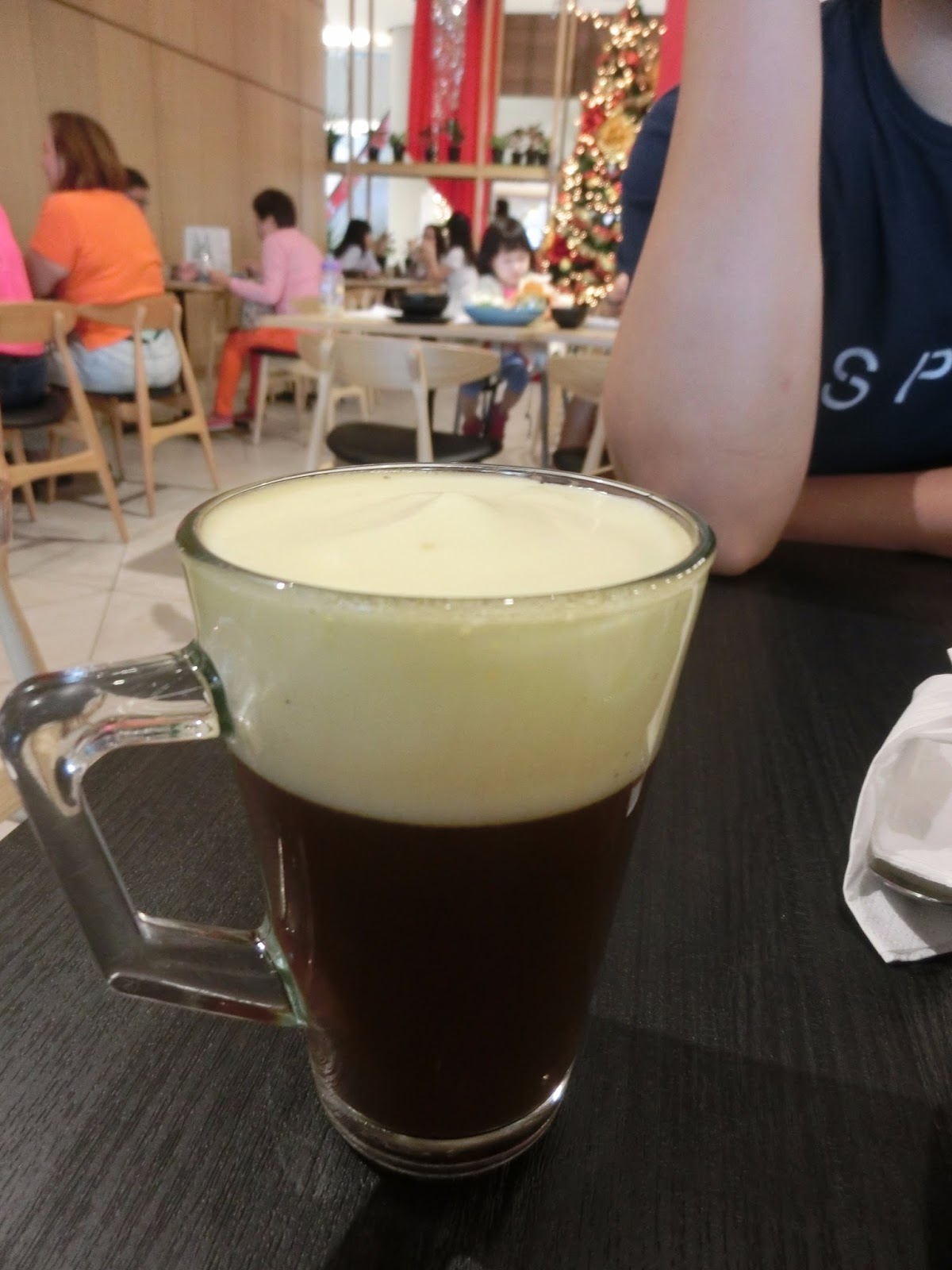 Red Kettle Starling felicia.grace