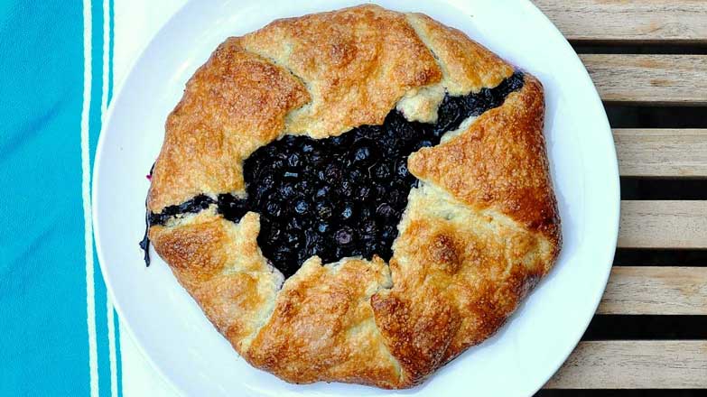 Blueberry crostata Blueberry crostata