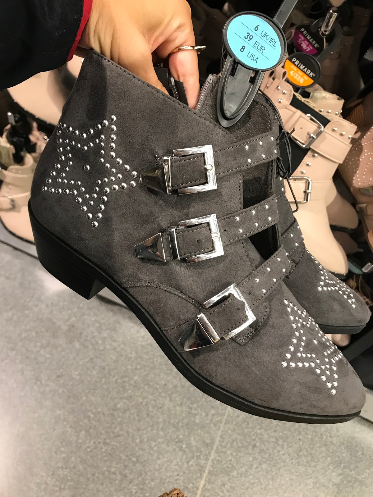 COMPRAS DE SEMANA; (V).-