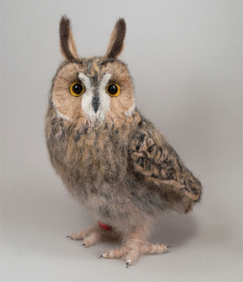 My Owl Barn: Life-Like Owl Sculptures by Jose Heroys