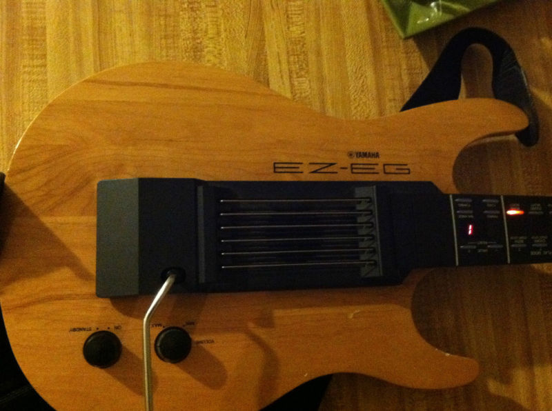 MATRIXSYNTH: Yamaha EZ-EG MIDI Guitar Keytar Ztar