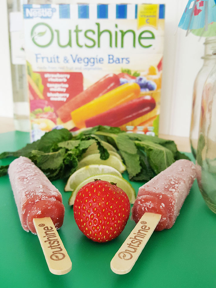 Extend your summer and treat yourself with Outshine bars and unique strawberry rhubarb mojitos! #SnackBrighter 