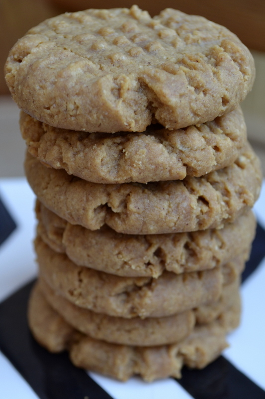 Cookin' Cowgirl: Sugar Free Peanut Butter Cookies