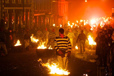 [Image: BonfireNight%2B3.jpg]