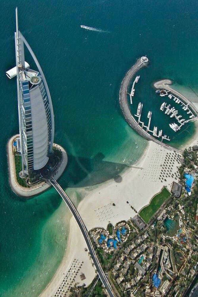 Burj Al Arab a seven star hotel. Burj Al Arab a seven star hotel.