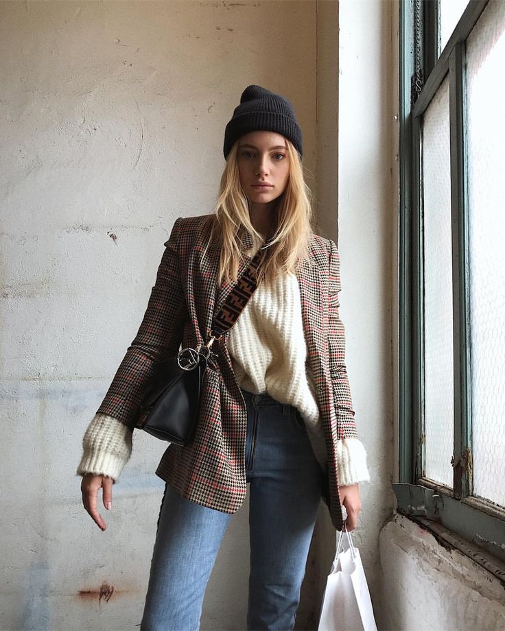 How to Master the Layered Blazer Look for Winter