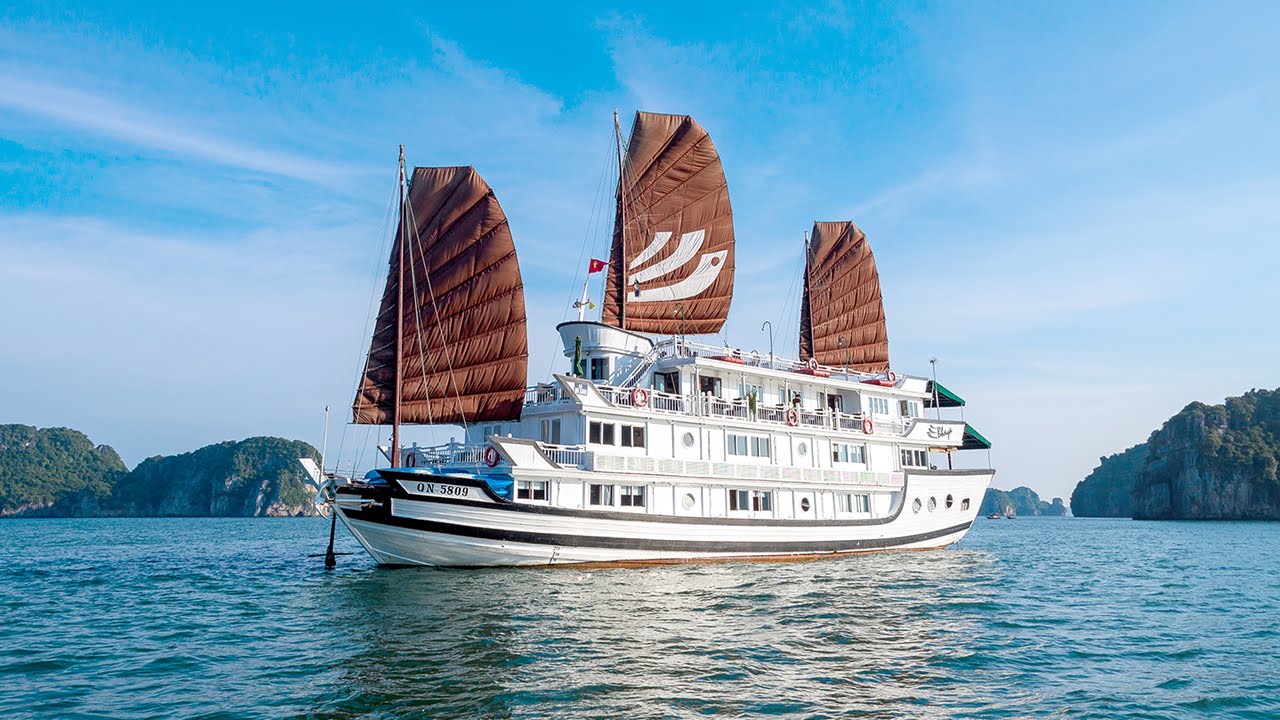 Halong Bay entrance fee doubles since Jan 2016 