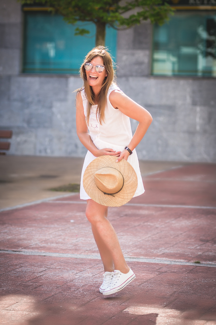 Vestido Blanco , converse , es cuestión de estilo , Personal Shopper , Lucía Díez