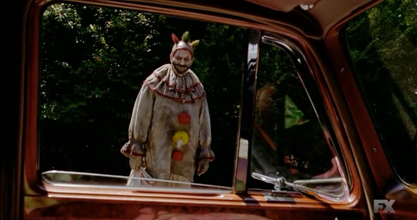 TV Recap American Horror Story (Freak Show) "Massacres and Matinees"