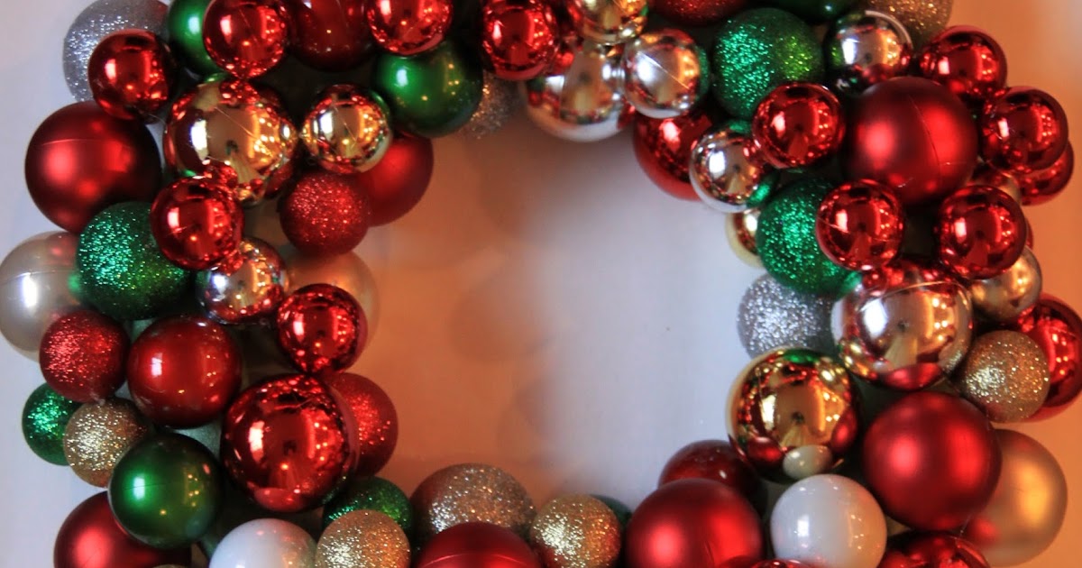 Christmas Bulb Wreath 