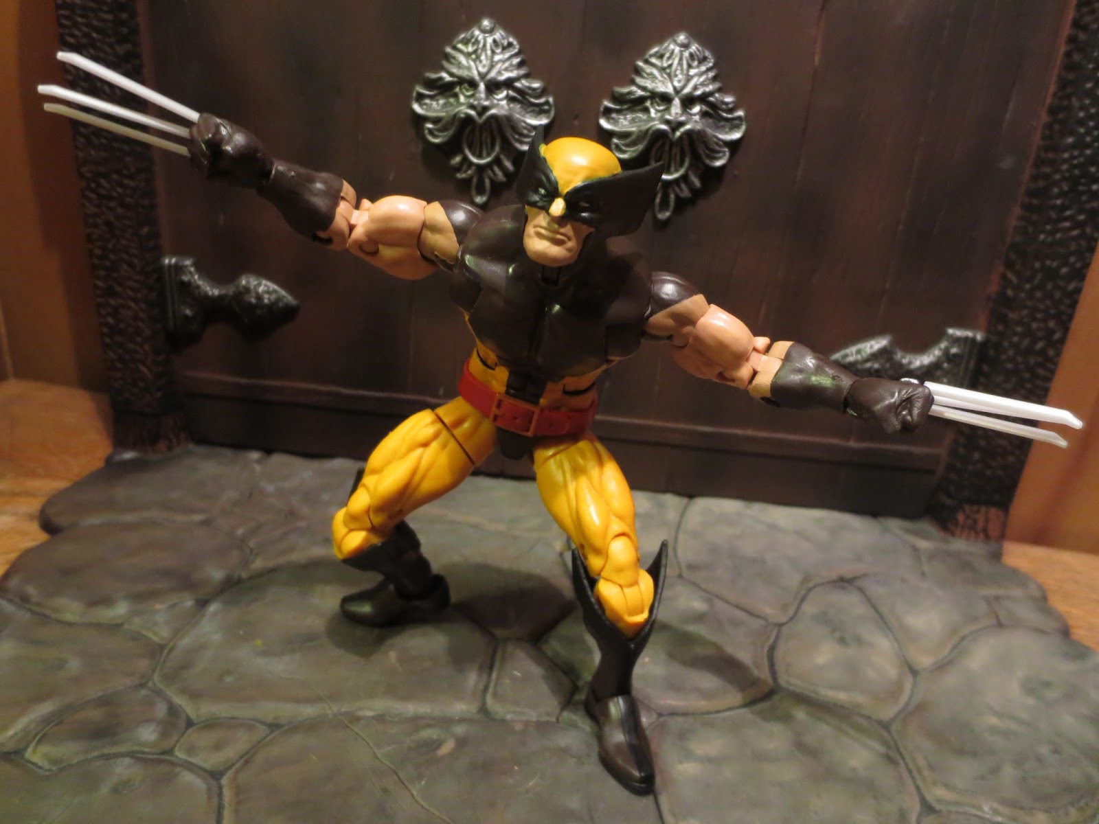 Action Figure Barbecue Action Figure Review Wolverine from Marvel Legends Series XMen by Hasbro