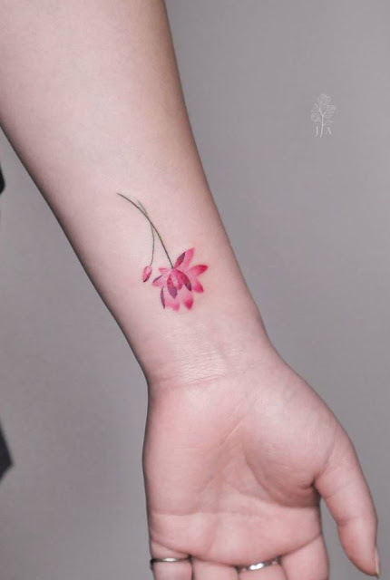 tatuagens de flores para as meninas