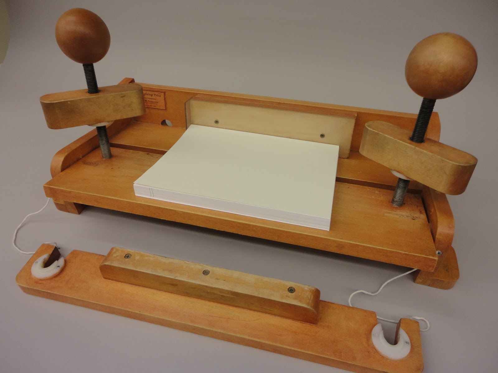 Double-Fan Adhesive Binding – Green Chair Press Blog