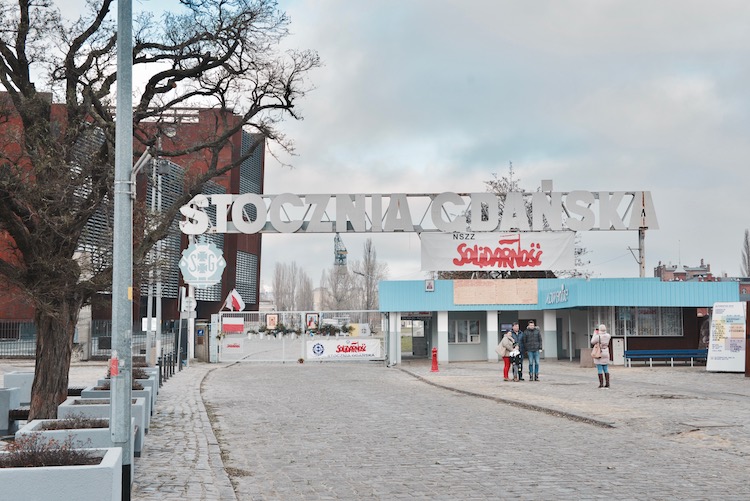 Historyczna Brama nr 2 Stoczni Gdańskiej, Gdańsk ECS