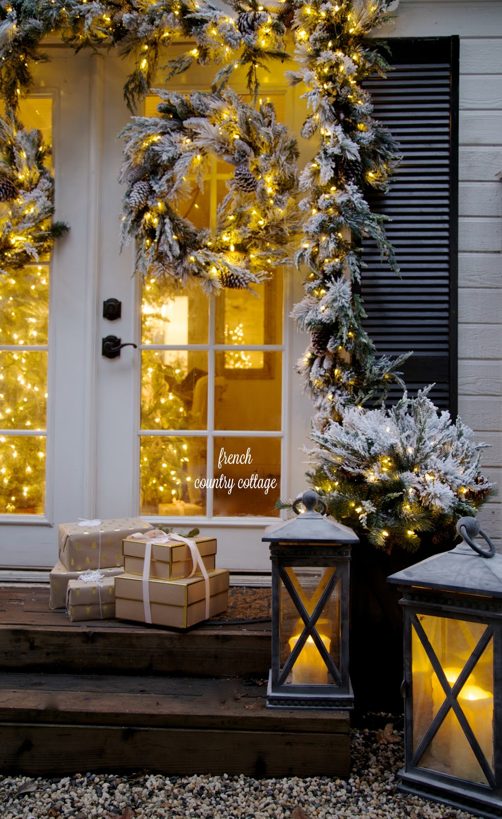 Merry & bright Christmas outdoors - FRENCH COUNTRY COTTAGE
