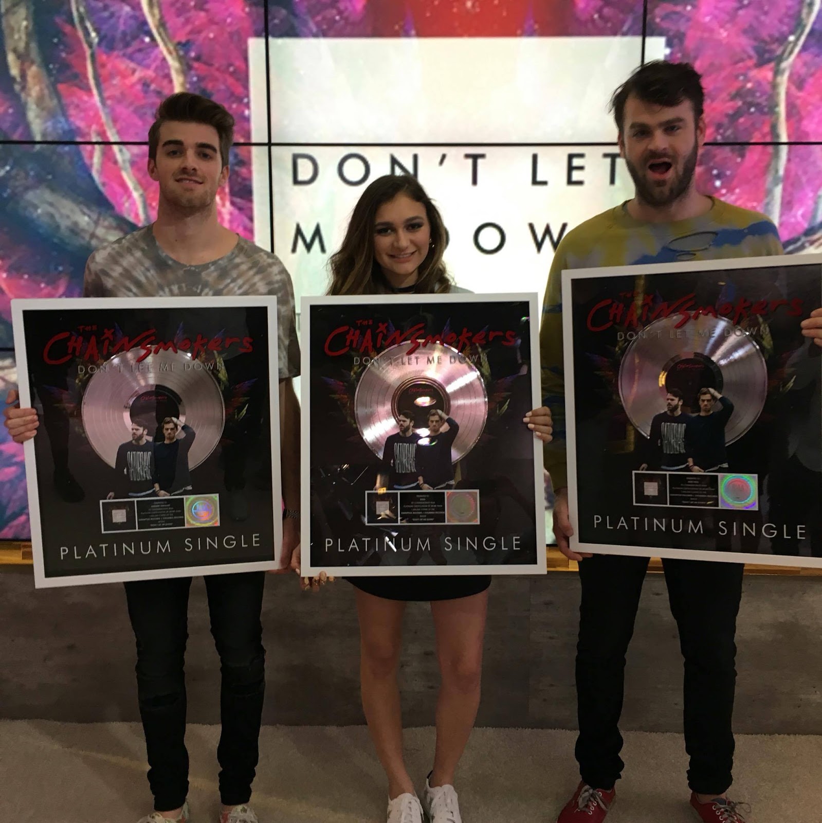 Lirik Don't Let Me down - The Chainsmokers ft Daya