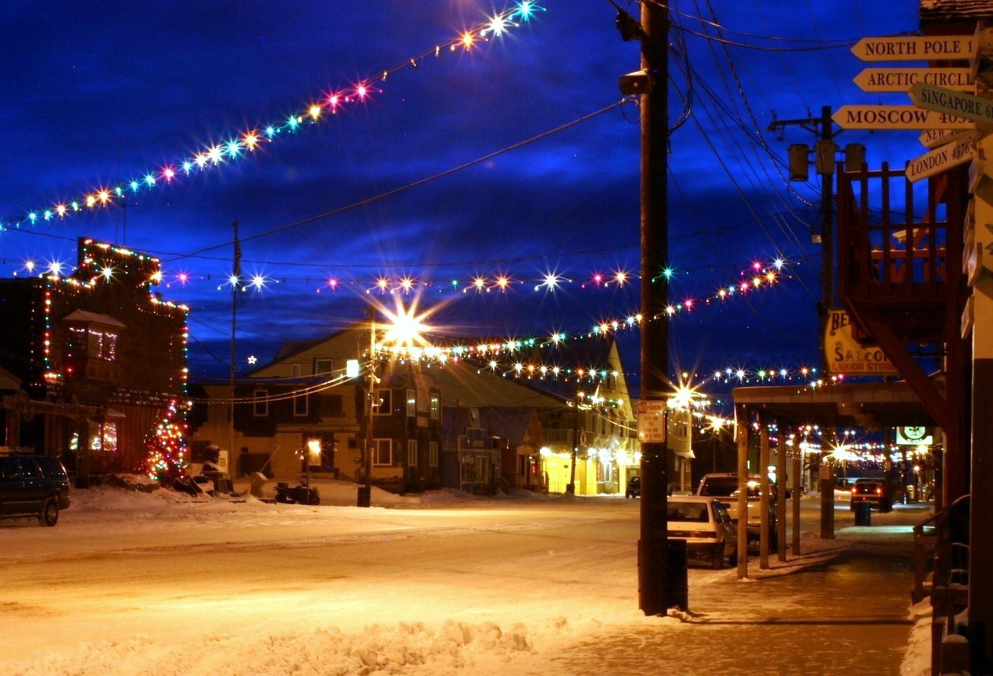 Ultima Thule Christmas lights brightening up in the Arctic