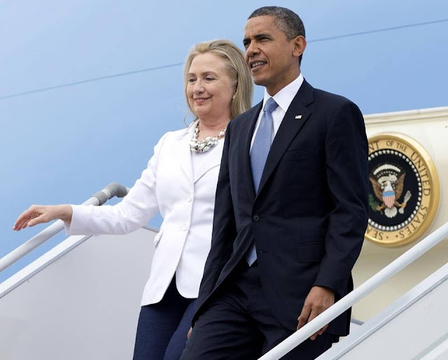 Hillary and Obama getting out of Air Force One Hillary and Obama getting out of Air Force One