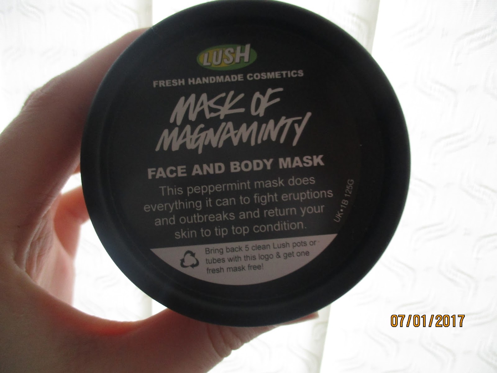 LUSH Review Mask of Magnaminty Face & Body Mask