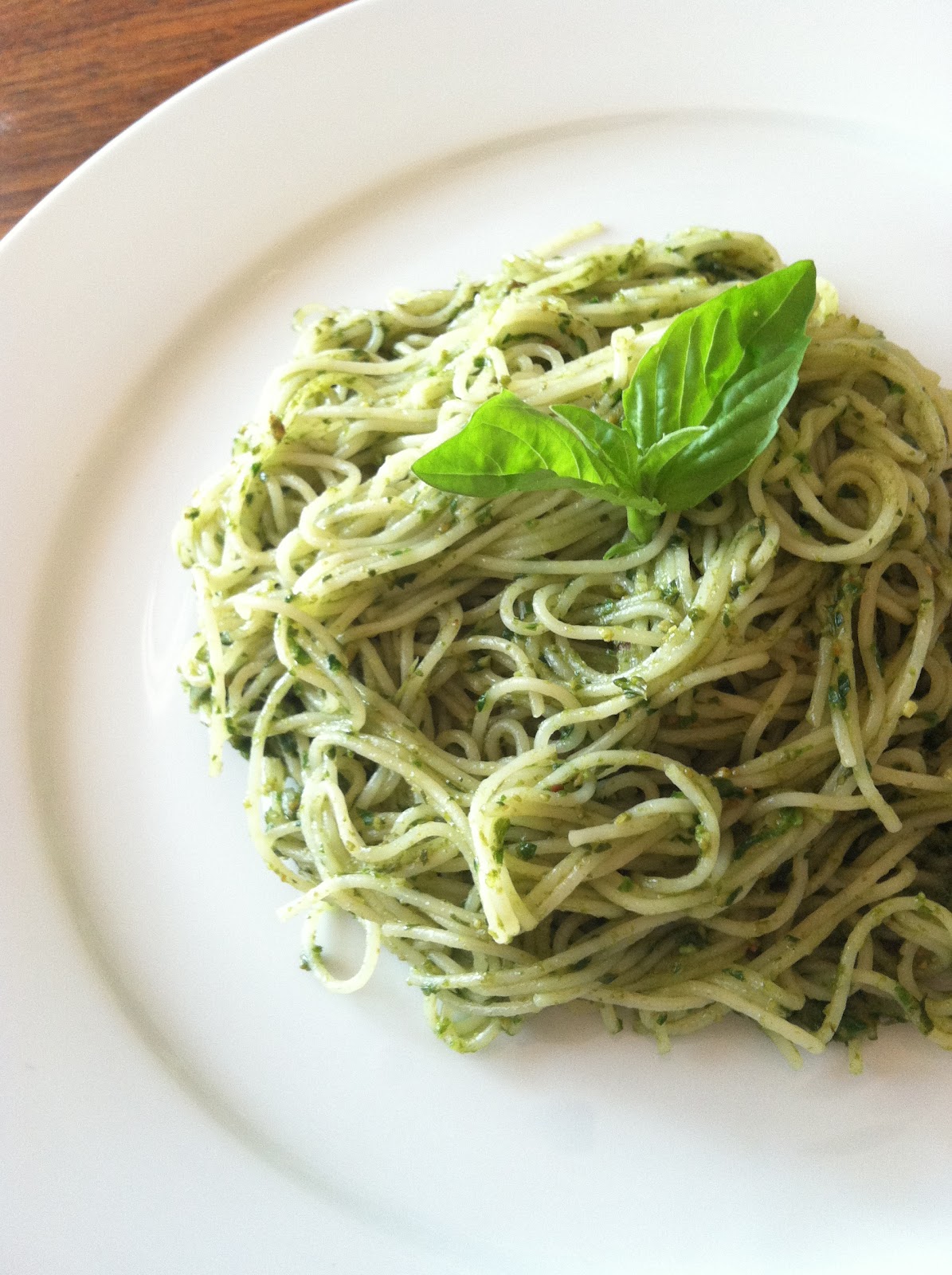 I&amp;#39;m Hungry: An Ode to Food: Basil Pesto Capellini