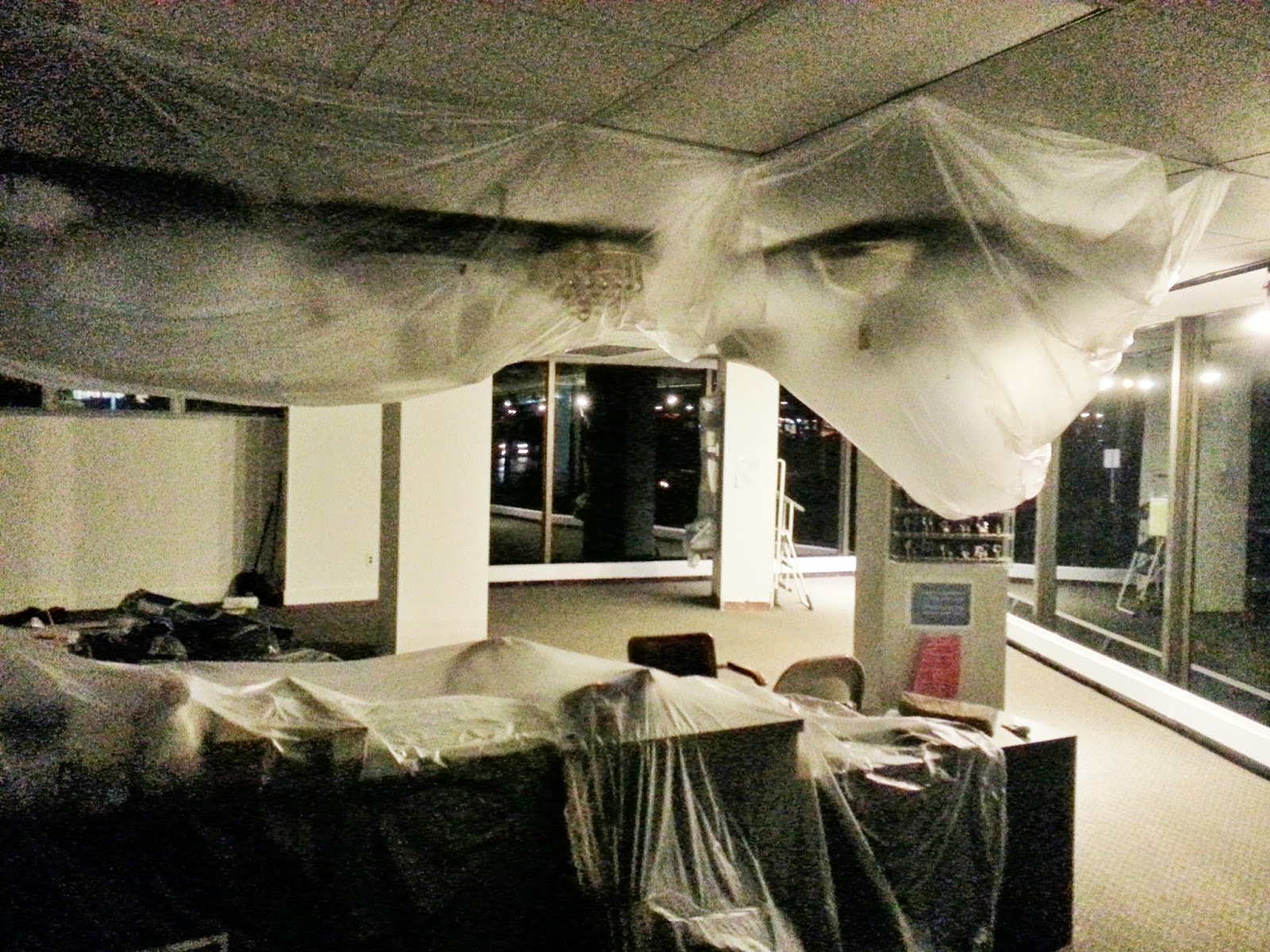 Robert Dyer Bethesda Row GAYLORD'S LAMPS AND SHADES TEMPORARILY