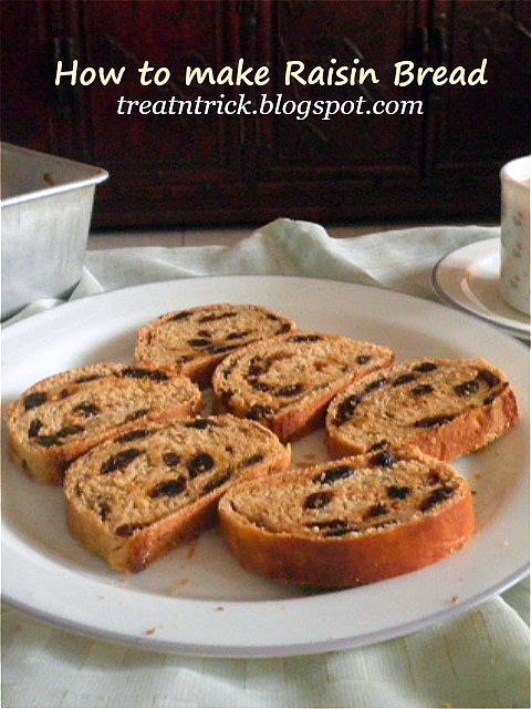 Raisin Bread Recipe @ http://treatntrick.blogspot.com