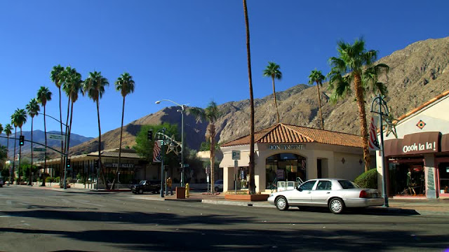 Como e onde alugar um carro bom e barato em Palm Springs na Califórnia Como e onde alugar um carro bom e barato em Palm Springs na Califórnia
