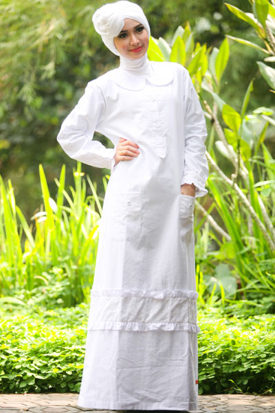 Model Baju Muslim Warna Putih Untuk Lebaran Terbaru Model Baju Muslim Warna Putih Untuk Lebaran Terbaru