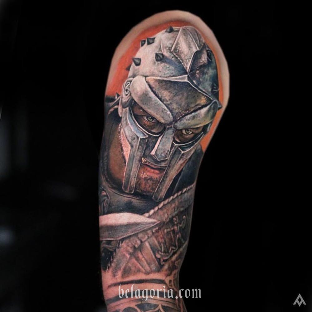 tatuaje de gladiador Genial pieza de Luka Lajoie.