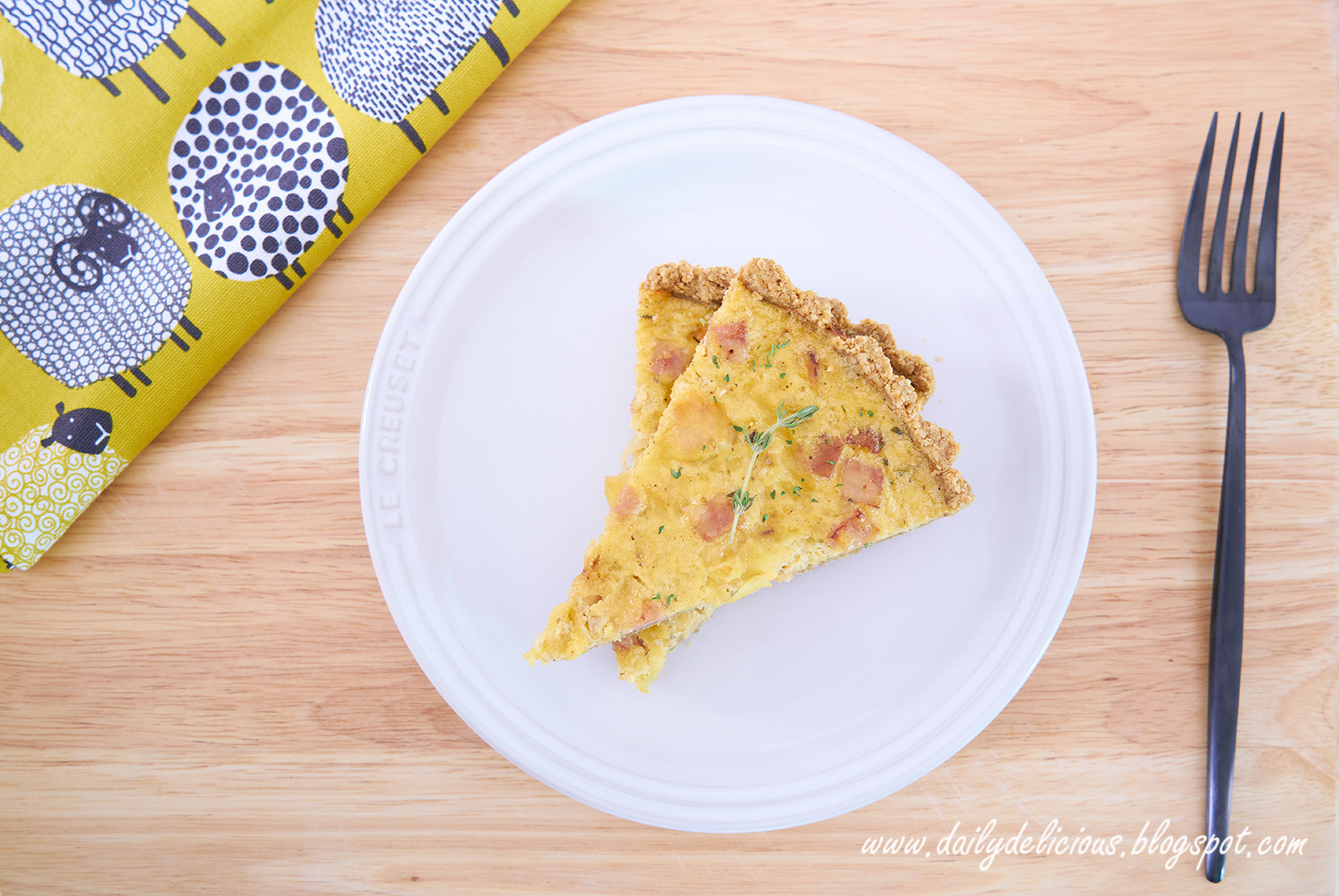 dailydelicious Quiche with Oat and sun flower crust