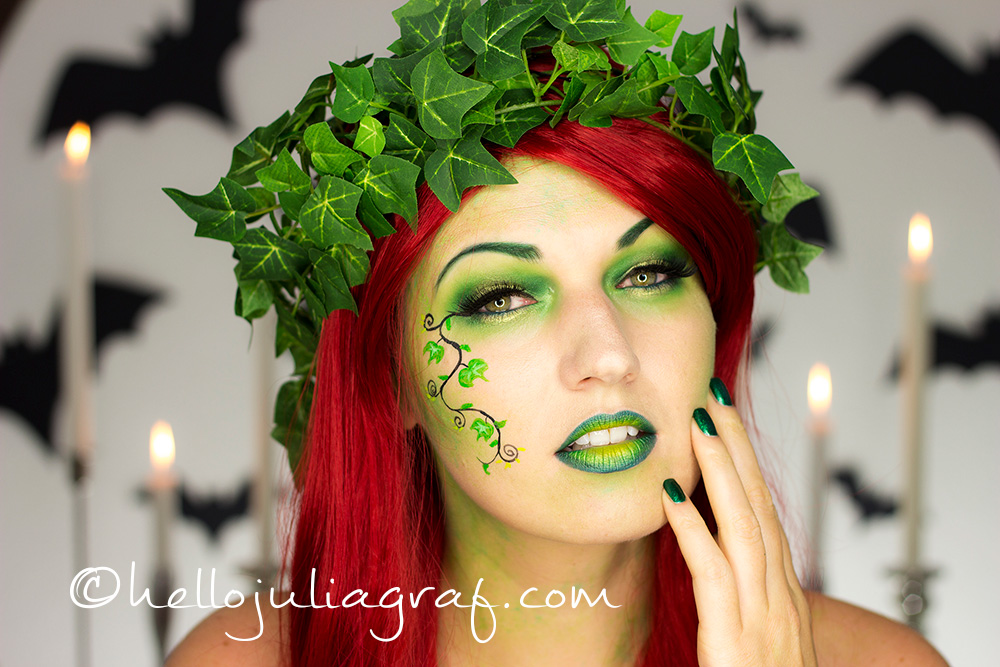 Julia Graf: Halloween Series: Poison Ivy
