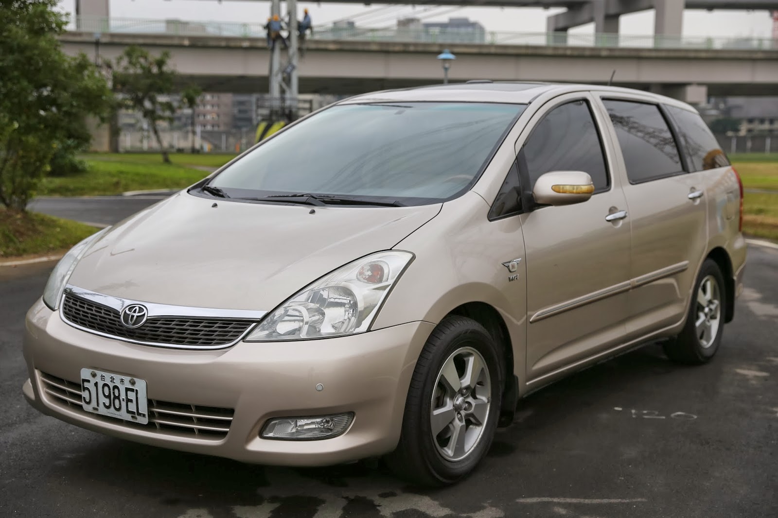 toyota wish 2005 #5