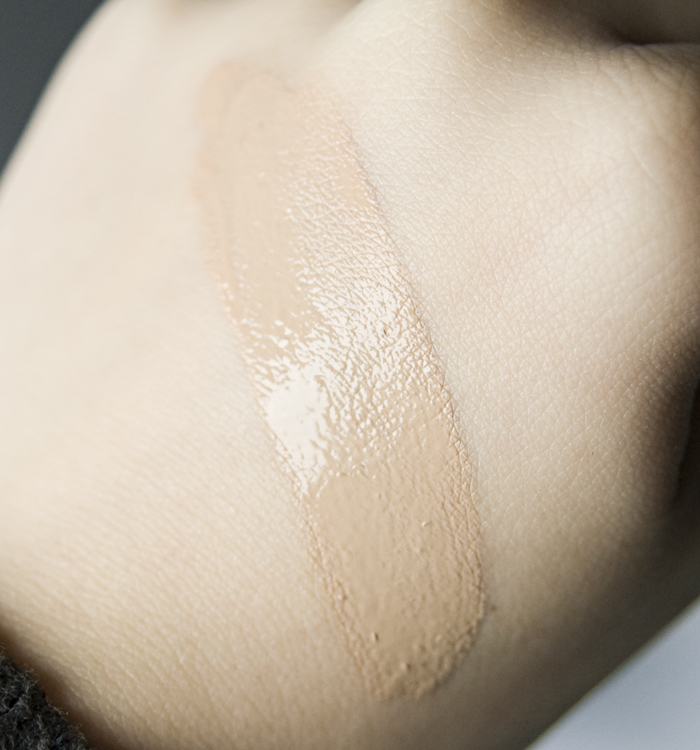 Estee Lauder Double Wear 2N2 Fresco ~ CRAVING FOR BEAUTY