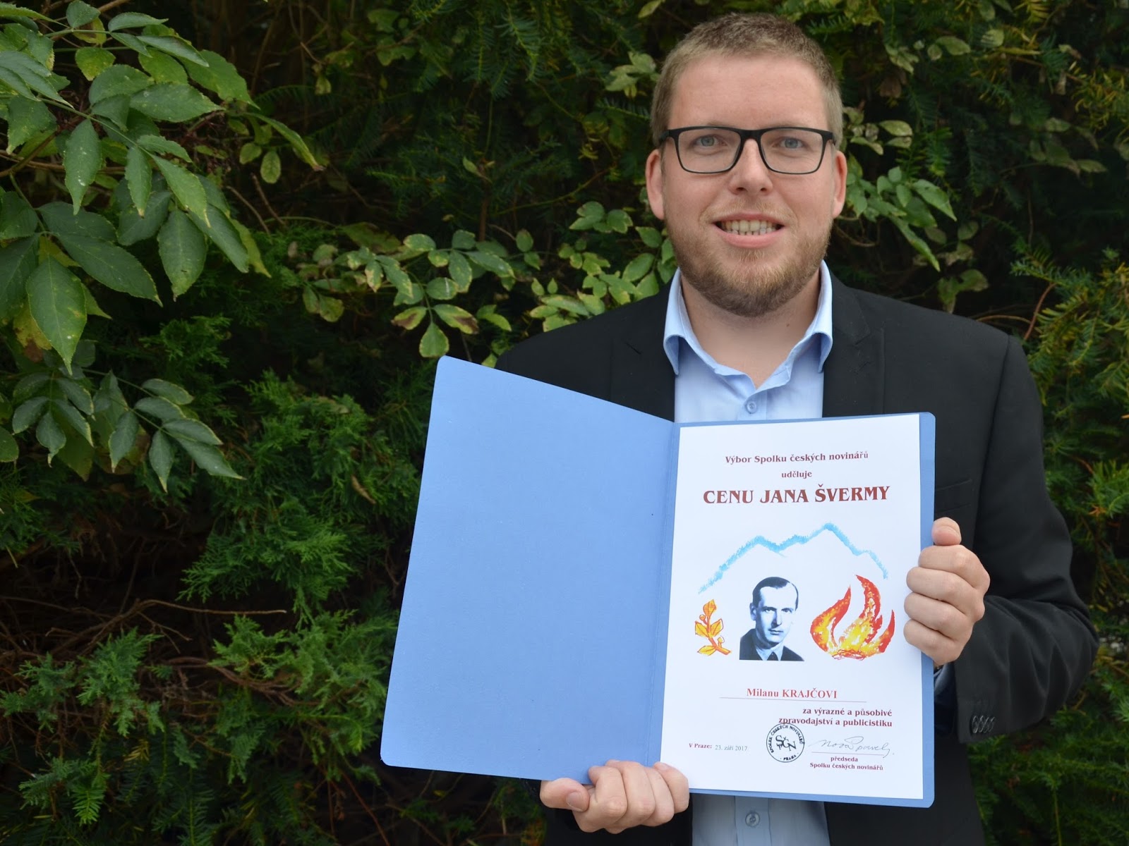 Milan Krajča oceněn novinářskou cenou Jana Švermy České mírové hnutí